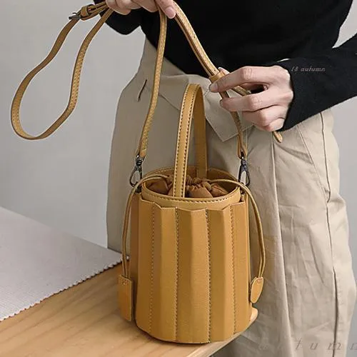Black Womens Leather Bucket Handbag Womens Barrel Purse Small Bucket Shoulder Purse