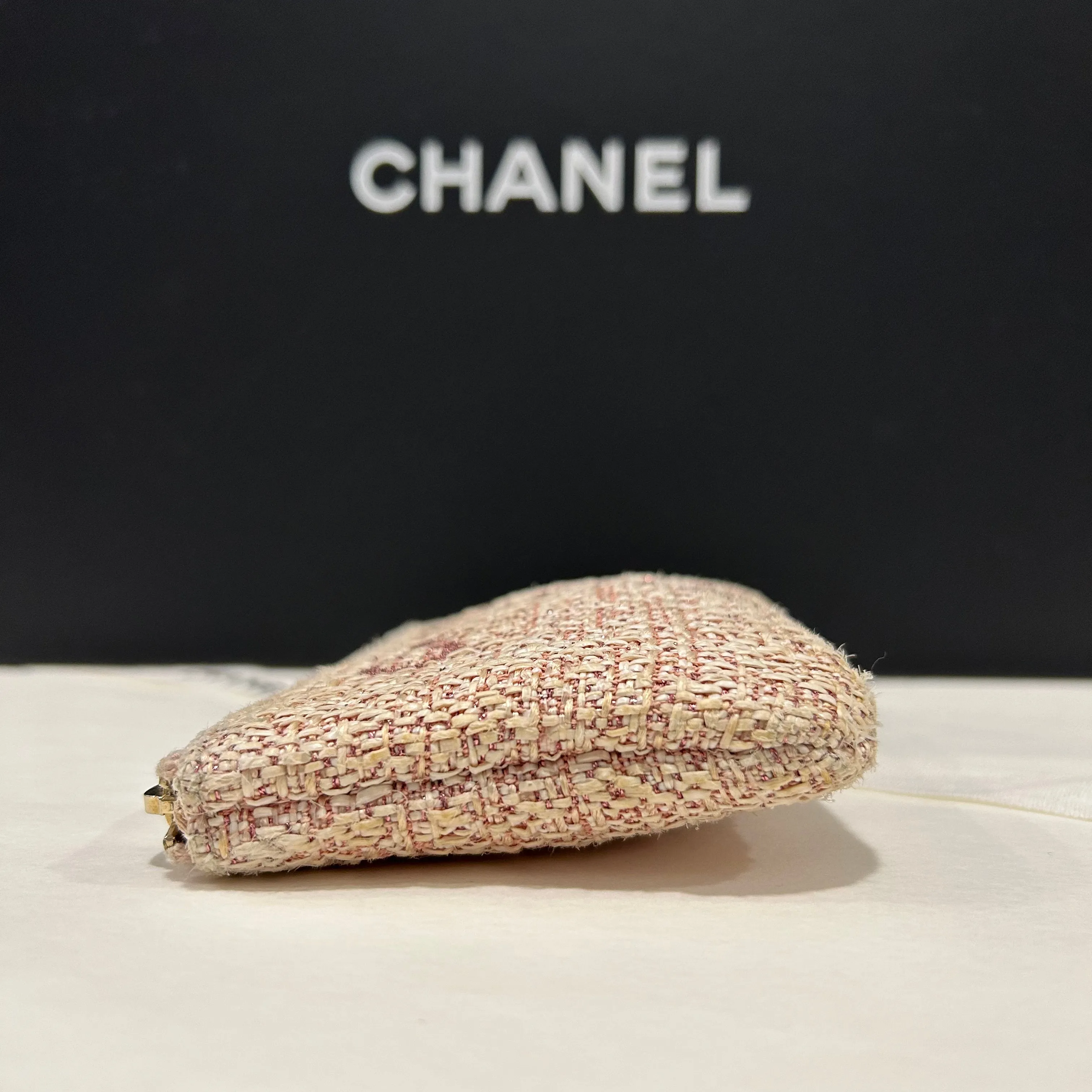 Chanel - Mini Pochette