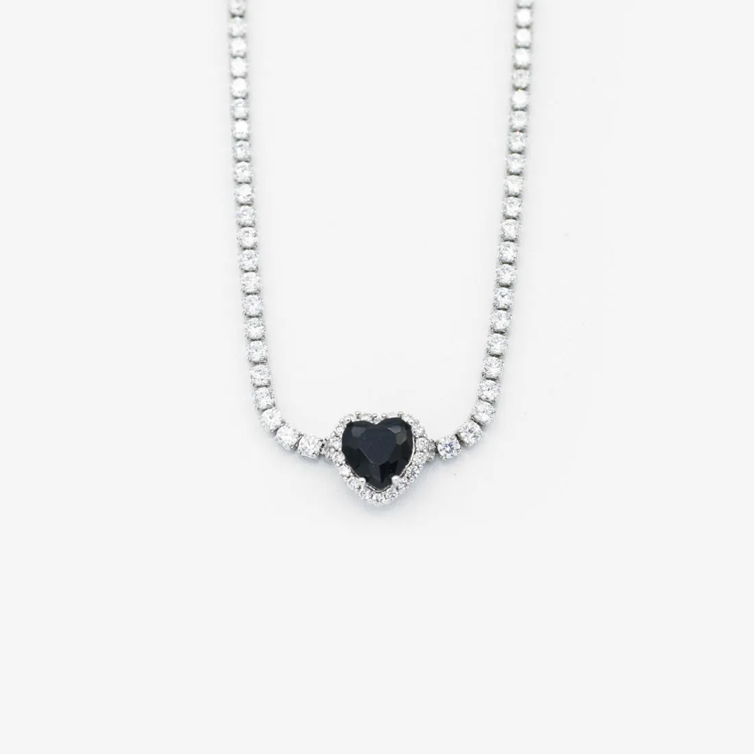 Collana con cuore scintillanti