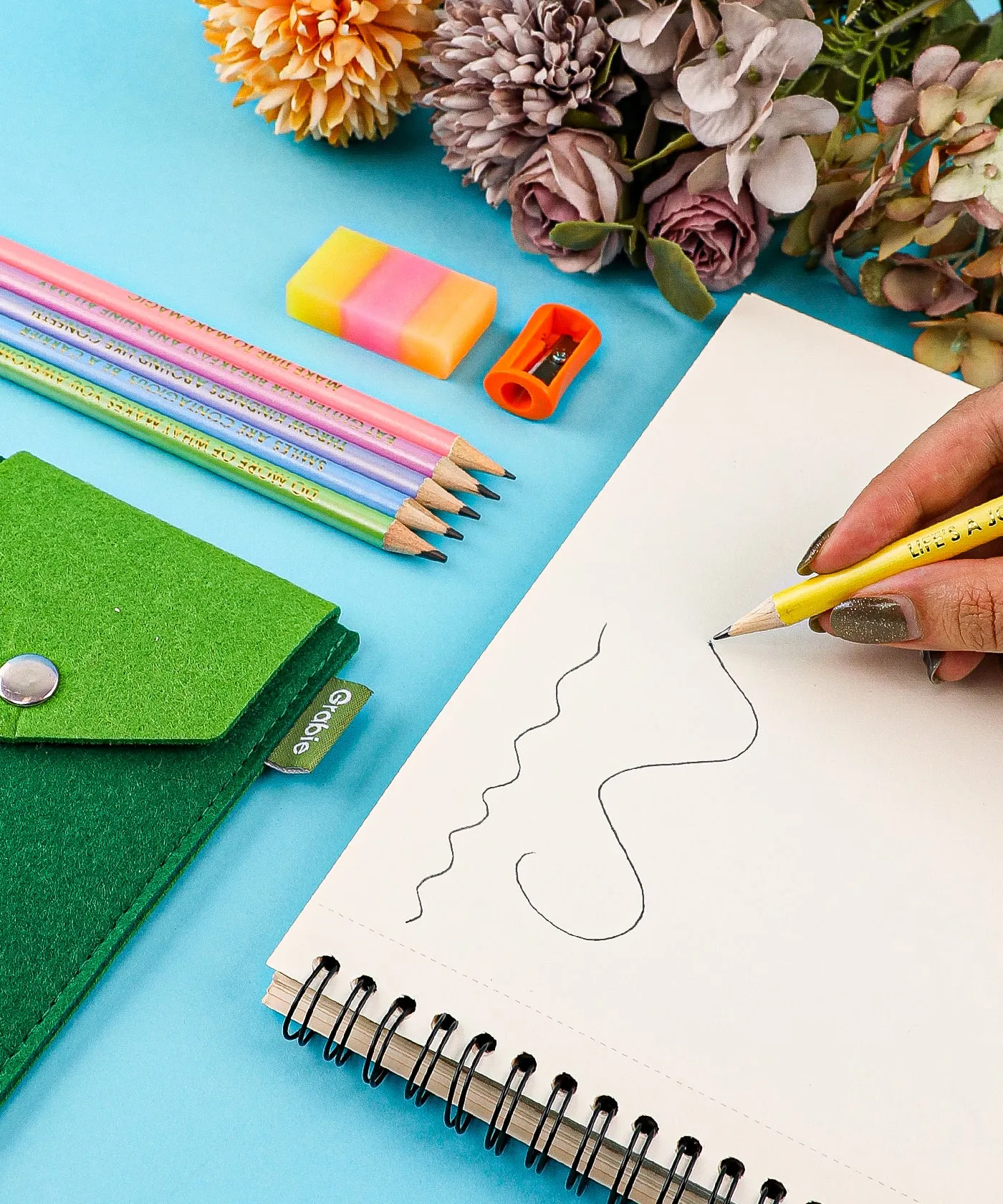 Colorful Inspirational Sketch Pencil Set