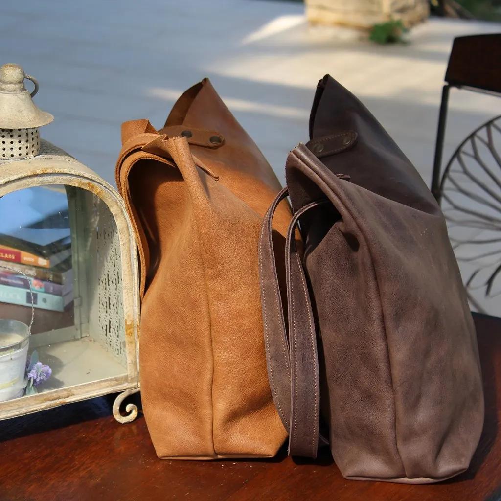 Leather tote bag
