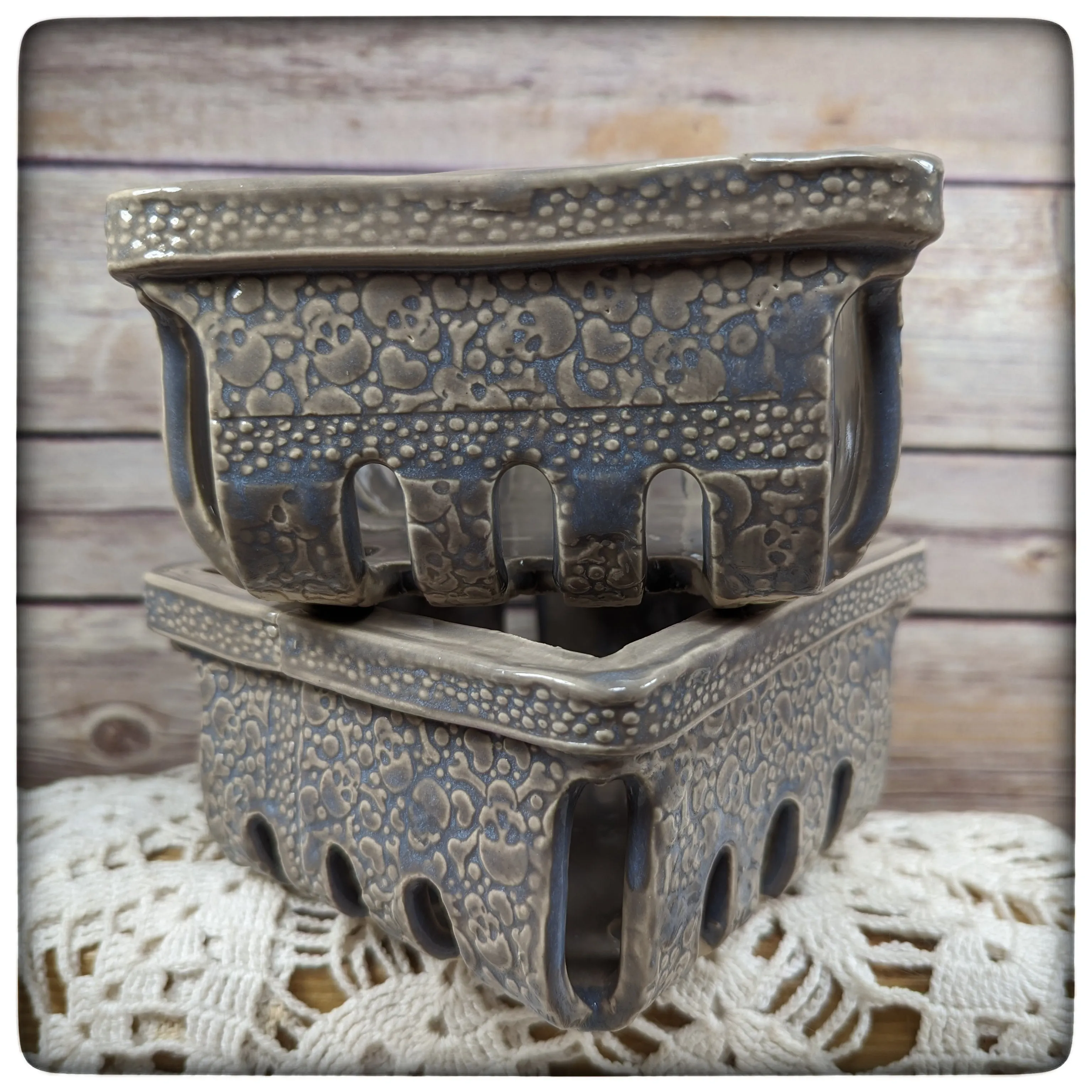 Skulls Berry basket
