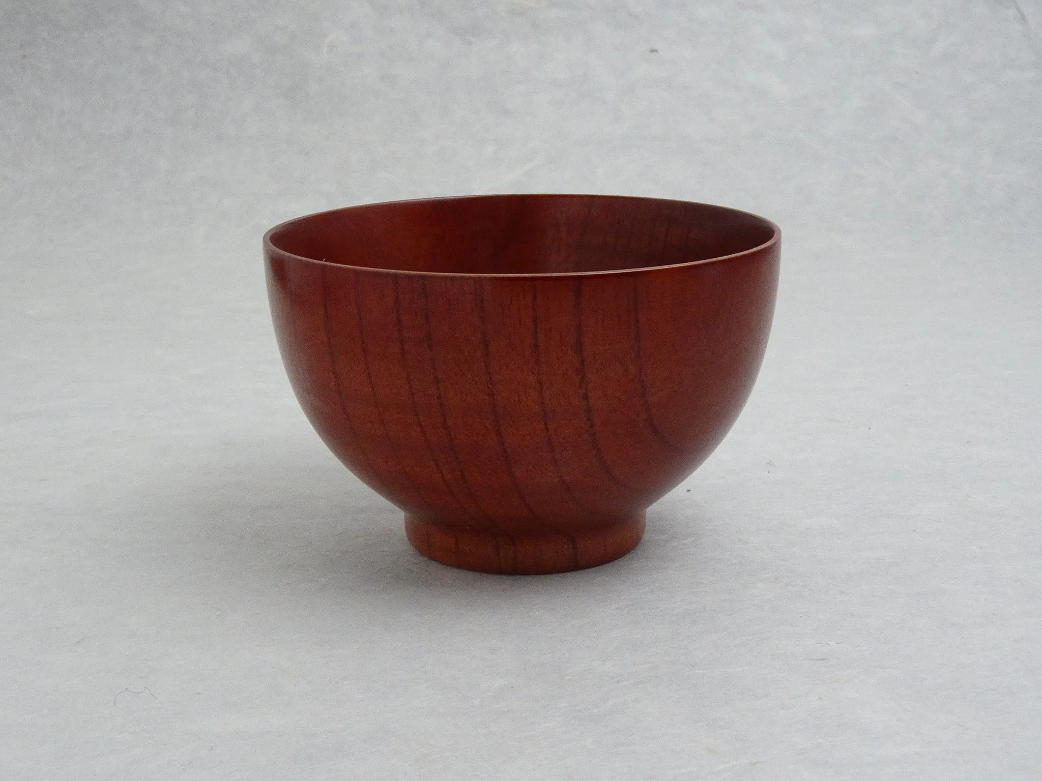 TRADITIONAL LACQUERED SOUP CUP ROUND SHAPE