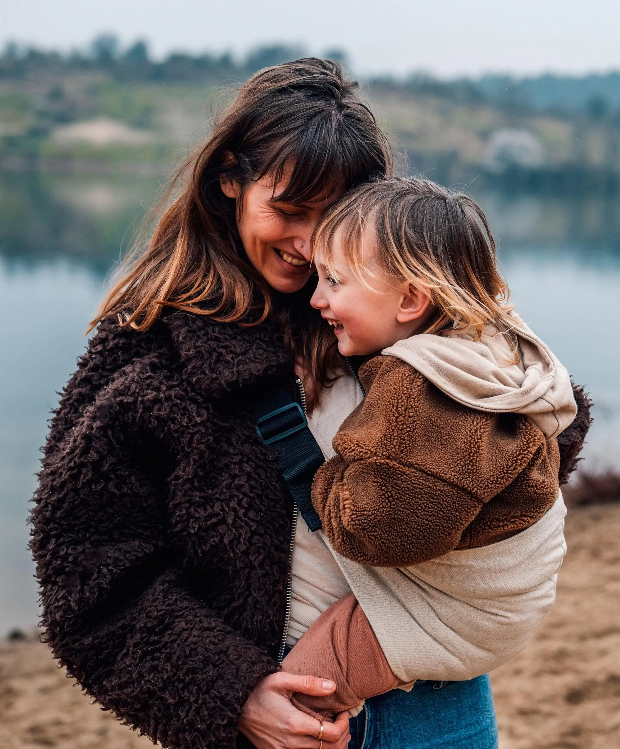 Wildride Toddler Carrier - Sand